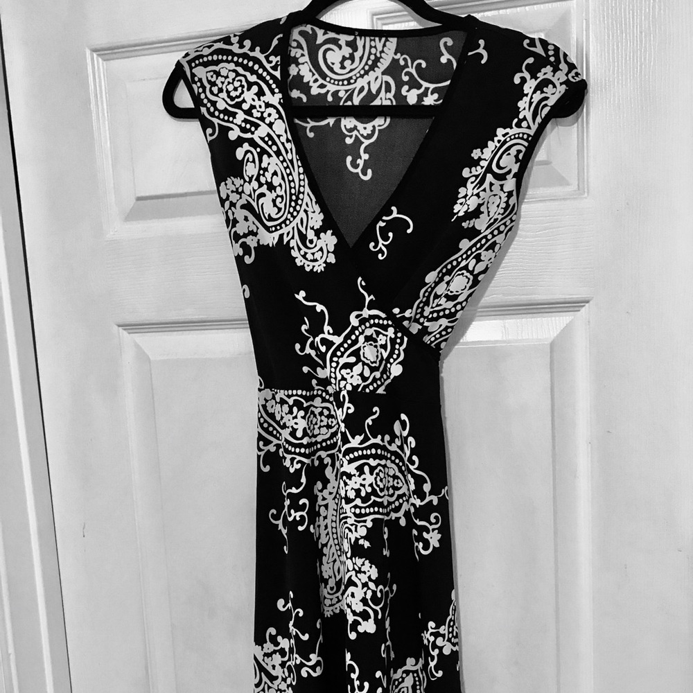 Black and white dress